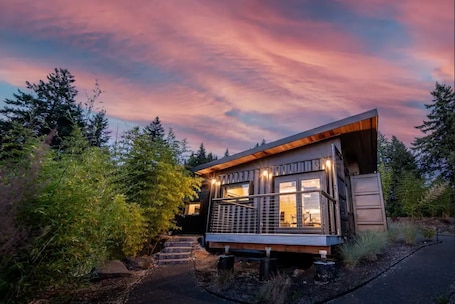 Exterior. Luxe Container Getaway with View