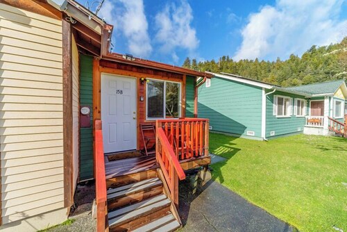 15B Lady Bird Single Room at the Meadow Site