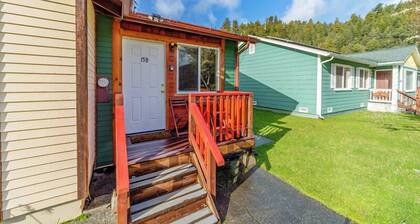 15B Lady Bird Single Room at the Meadow Site