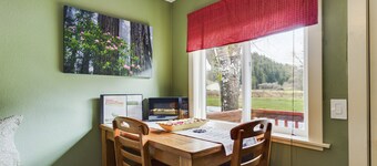 17B Gold Rush Single Room at the Meadow Site