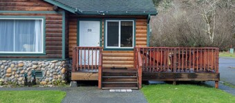 19B Johnny Redwood Single Room at the Meadow Site