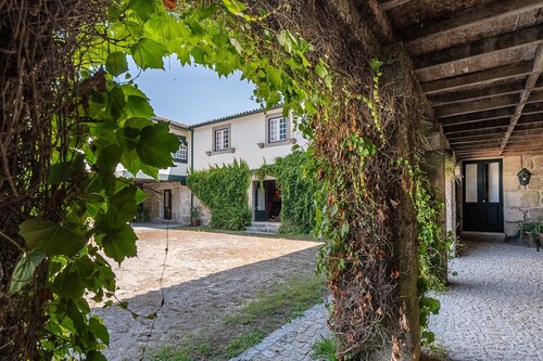 Casa do Pomar - Manor House