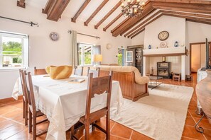 Dining - Monte da Viola - Amazing Villa in Ponte de Sor (Portalegre)