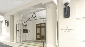 Interior - Westminster Court Bld. (Auckland)