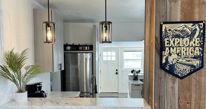 The Basecamp - all you need in one cute house! NO cleaning fee!