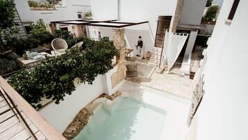 Enceinte de lâhĂ©bergement