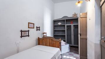 2 camere, ferro/asse da stiro, Wi-Fi, lenzuola