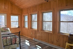 3 Schlafzimmer, Schreibtisch, Bügeleisen/Bügelbrett, kostenloses WLAN