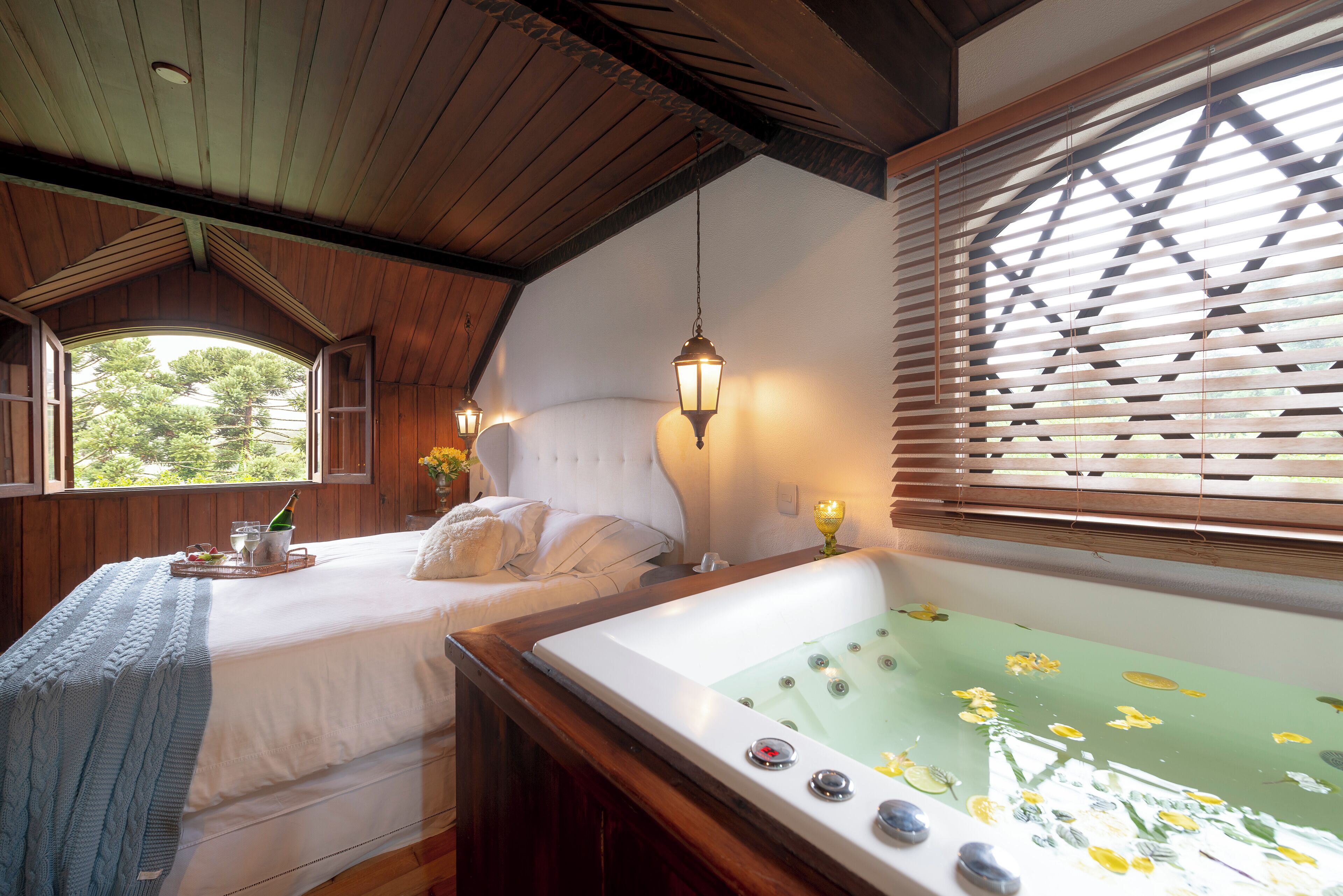 Suite Presidencial | 1 quarto, Wi-Fi de cortesia, roupa de cama