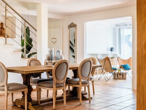 Dining - 5-Br. VILLA with sauna, swimming pool and sea view (La Roquette-sur-Siagne)