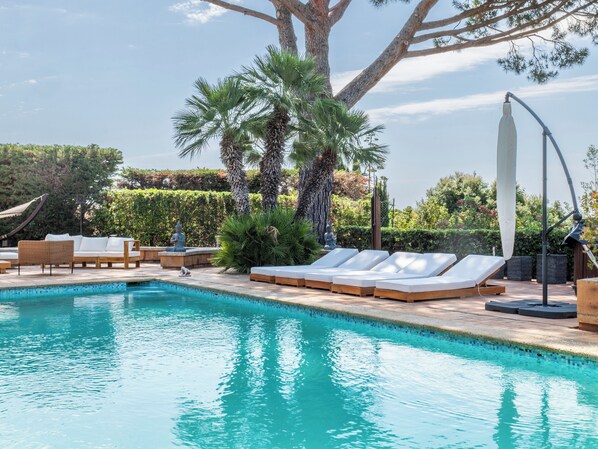 Pool - 5-Br. VILLA with sauna, swimming pool and sea view (La Roquette-sur-Siagne)