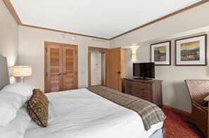 1 chambre, coffres-forts dans les chambres, fer et planche à repasser