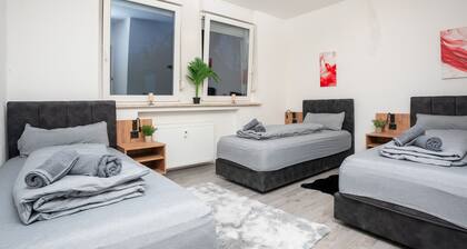 Serviceroom24 - Apartment 2 in Recklinghausen WLAN - TV - 24-7 Check-in