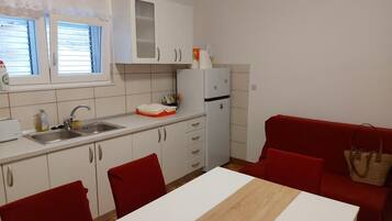 公寓, 吸煙房 | 3 間睡房