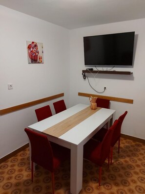 Apartment, Smoking | 3 bedrooms - Apartments Bila - 15m From the sea (Tisno)
