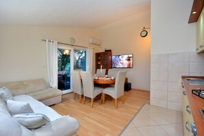 Apartment, Smoking | 3 bedrooms - Apartments Zeljko - With Pool (Marina)