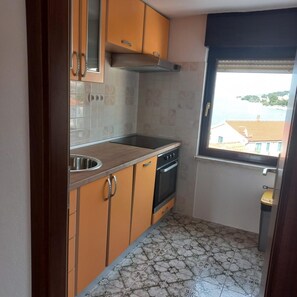 Apartment, Smoking | 1 bedroom - Draga - 15 m From sea - A3 2 1 (Trogir)