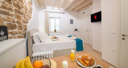 Casa di Mana - Charming Corfu Apartment near Liston Square