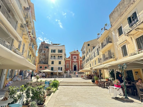 Casa di Mana - Charming Corfu Apartment near Liston Square