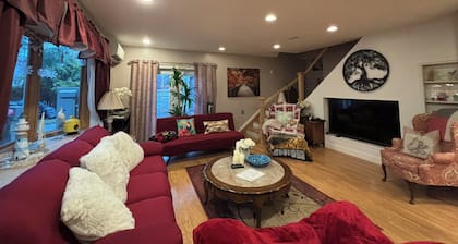 Family Home in Rockport, ME, 5 minutes away from Camden, ME.