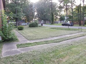 Property grounds - NEWLY REMODELED 2 BEDROOM DUPLEX (Chesapeake)