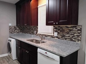 Interior - NEWLY REMODELED 2 BEDROOM DUPLEX (Chesapeake)