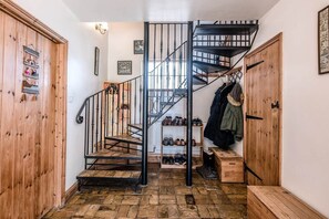 Interior - The Old Coach House, Leiston (Leiston)