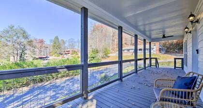 New Stylish House with Modern Amenities + Hot Tub