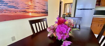 Sunset Hideaway-1 bedroom, 5 minutes from Cruz Bay