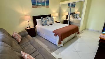 1 sovrum, strykjärn/strykbräda, gratis wi-fi och sängkläder