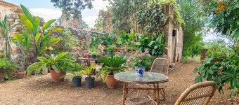 SON MAYOL 1 - Fantastic private apartment in agroturismo, with shared pool and free Wifi