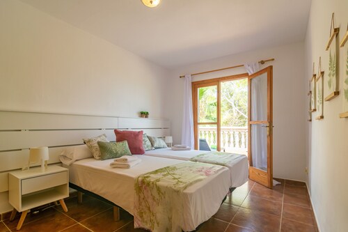VILLA MARIA (PORT DES CANONGE) - Beautiful villa with sea view and Free Wifi
