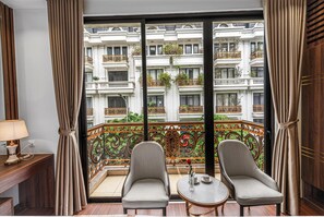 Luxury Triple Room, Balcony, City View | City view