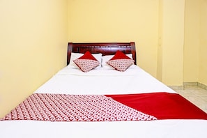 Standard Double Room - Hotel O Jasmine 999 (Batam)