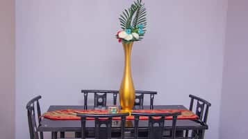 Dineren