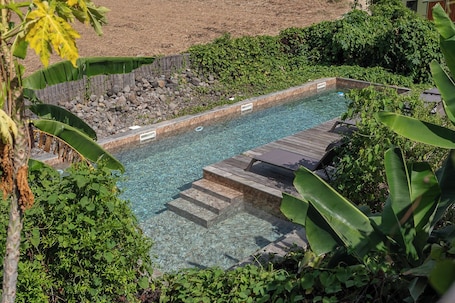 Pool. Villa Avec vue Imprenable sur un Coucher de Soleil!!! Idéal Pour les Amoureux!!!