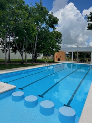 Alberca al aire libre 