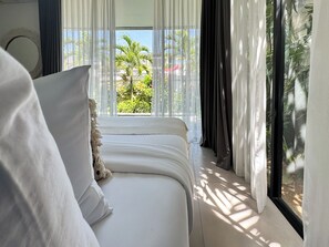 Deluxe Villa, 3 Bedrooms, Non Smoking, Pool View | Egyptian cotton sheets, premium bedding, down duvets, memory-foam beds - Sunny Village Berawa (Canggu)