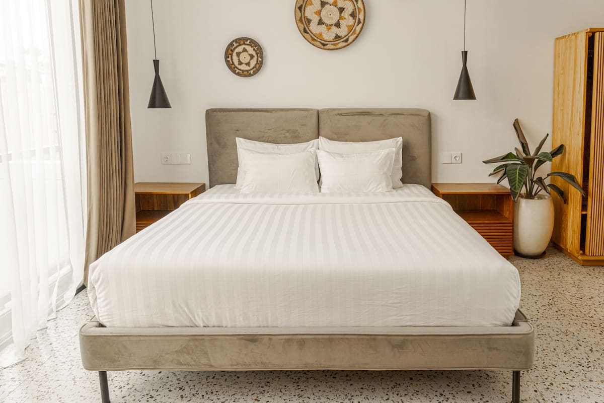 Deluxe-Villa, 2 Schlafzimmer, Nichtraucher, Poolblick | 2 Schlafzimmer, Bettwäsche aus ägyptischer Baumwolle