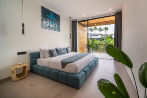 Deluxe Villa, 3 Bedrooms, Non Smoking, Pool View | Egyptian cotton sheets, premium bedding, down duvets, memory-foam beds - Sunny Village Berawa (Canggu)