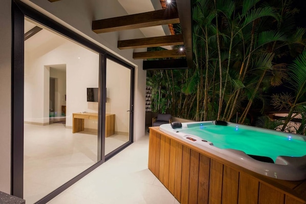 Luxury Room, Hot Tub, Beachside | Living area - Villa Tita Casitas (Puerto Vallarta)