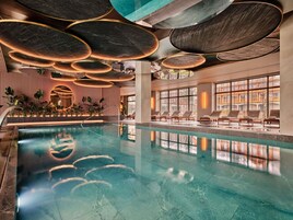 Indoor pool, outdoor pool