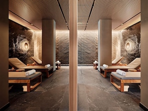 Indoor pool, outdoor pool - Movenpick Resort SPA Karpacz (Karpacz)