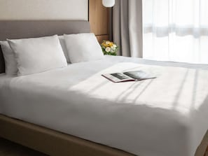 Superior Room, 1 Queen Bed with Sofa bed | Minibar, in-room safe, desk, laptop workspace
