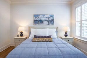 5 habitaciones, tabla de planchar con plancha, wifi y ropa de cama 