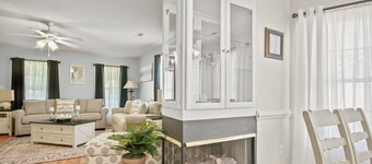 Golf ~ Beach ~ Attractions...Centrally in Quiet Pawleys Island Neighborhood