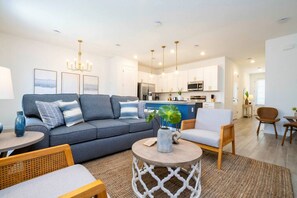 Smart-tv en een tafeltennistafel