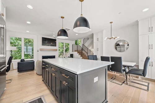 High-End Design + Private Pool - Sultana!