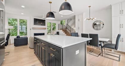 High-End Design + Private Pool - Sultana!