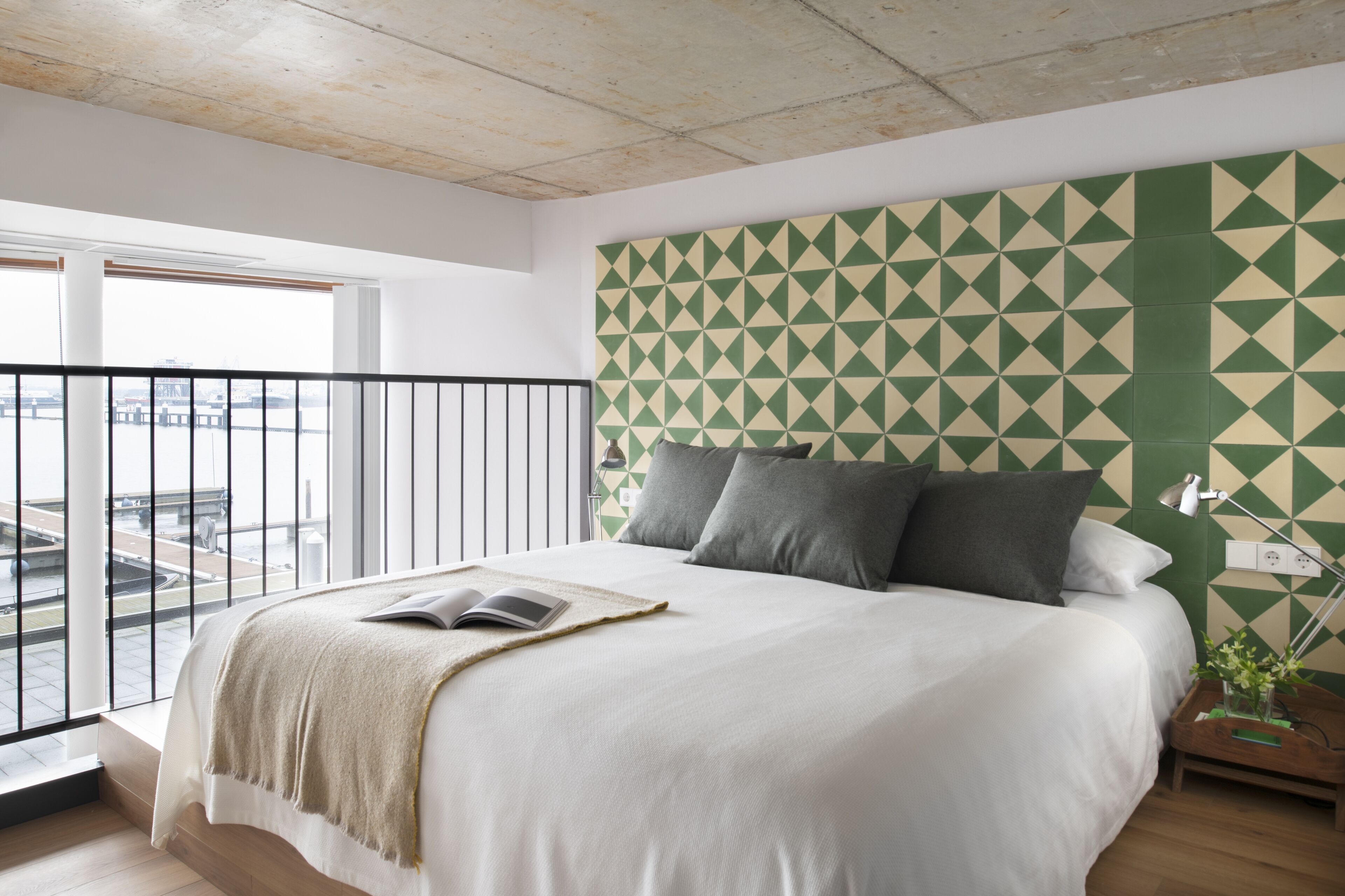 Zimmersafe, kostenlose Babybetten, kostenloses WLAN, Bettwäsche